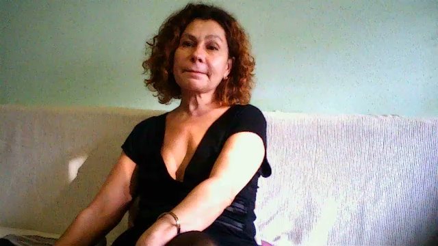 Mat_Elenore live cam screenshot female on ThePornGall – Galleries, GIFs & Live Cams — screenshot #1